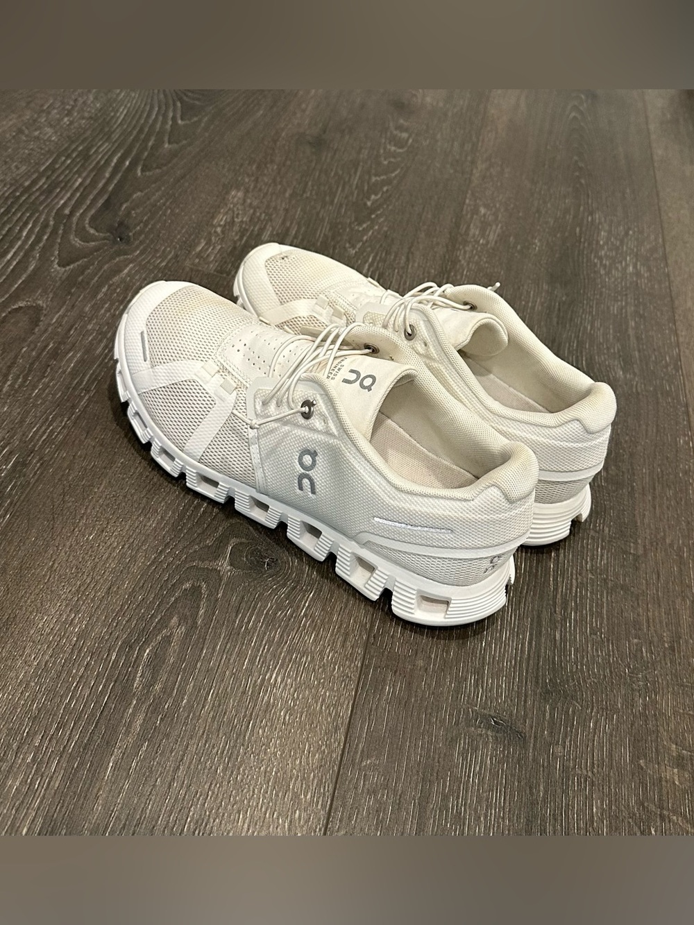 On Cloud Wendy Sports Mesh Running Women’s Off-White Cloud Sneakers Size 8.5
